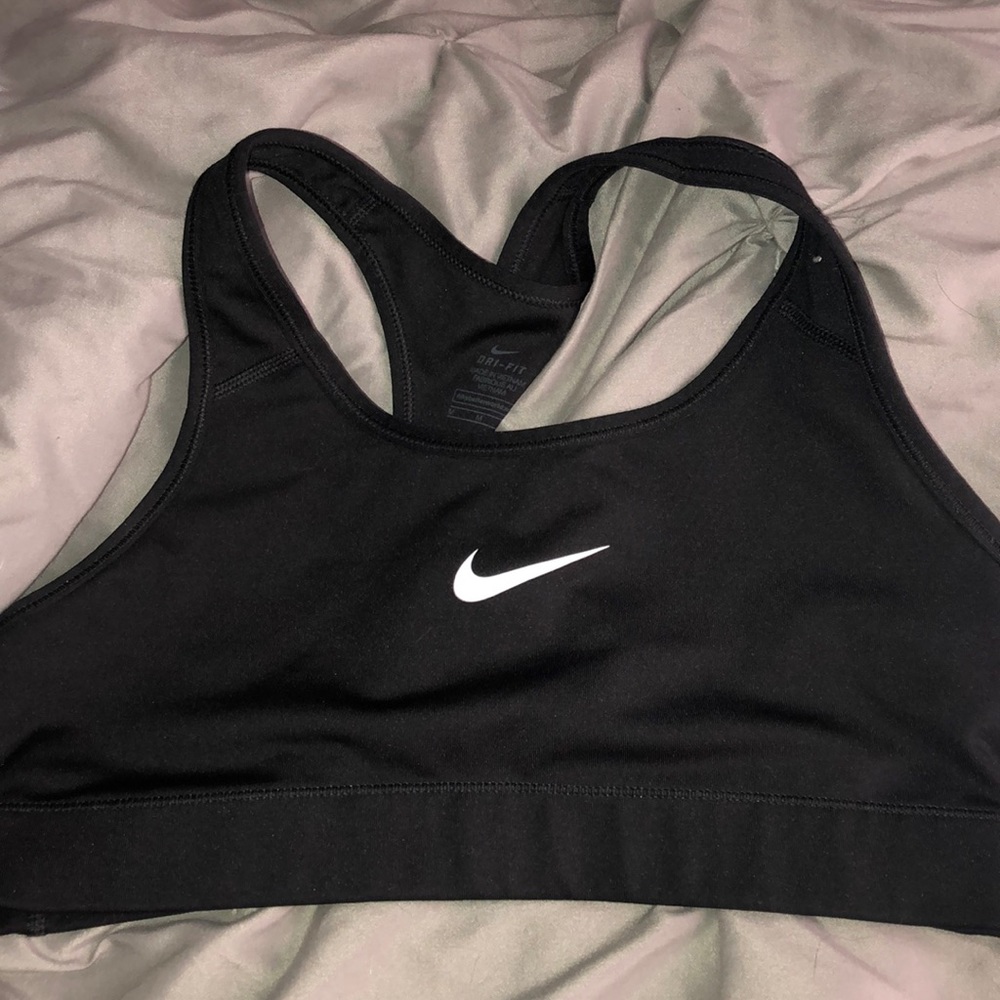 Nike sports bra
